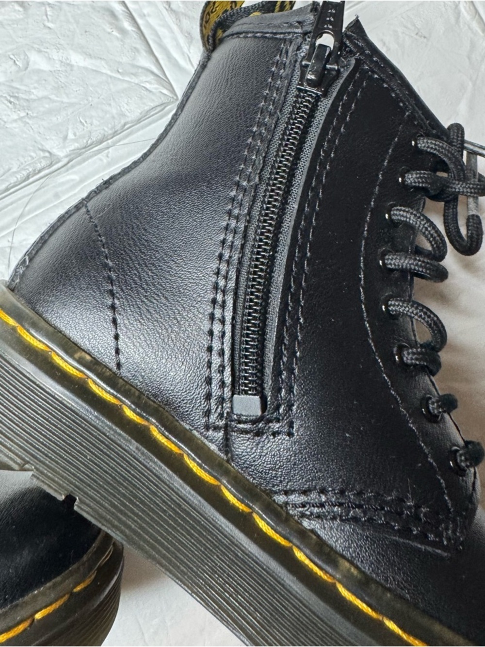 Dr. Martens Toddler US8 Kids Black Leather Lace-Up Boots with Yellow Stitching - Picture 12 of 14
